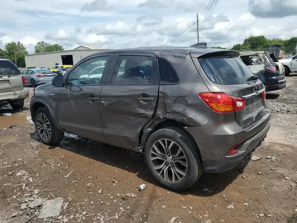 JA4AP3AU9KU032616 2019 MITSUBISHI OUTLANDER - Image 2