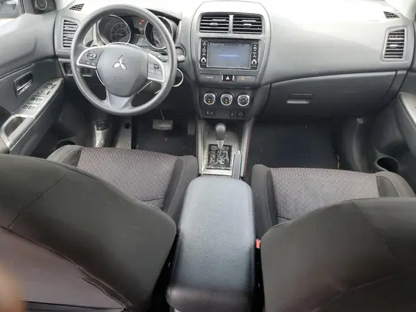 JA4AP3AU9KU032616 2019 MITSUBISHI OUTLANDER - Image 8