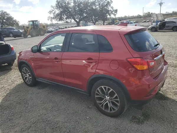 JA4AP3AU9KU033751 2019 MITSUBISHI OUTLANDER - Image 2
