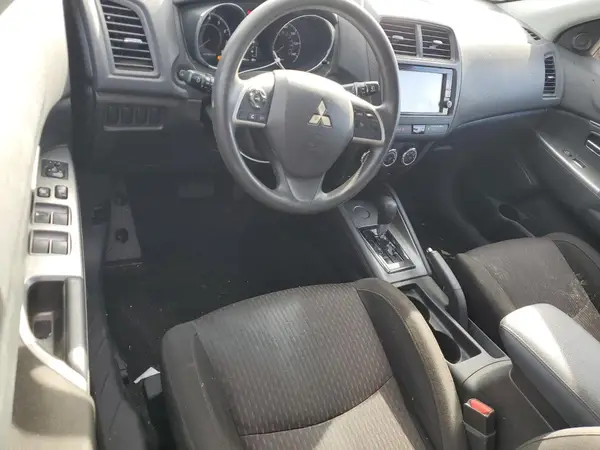 JA4AP3AU9KU033751 2019 MITSUBISHI OUTLANDER - Image 8