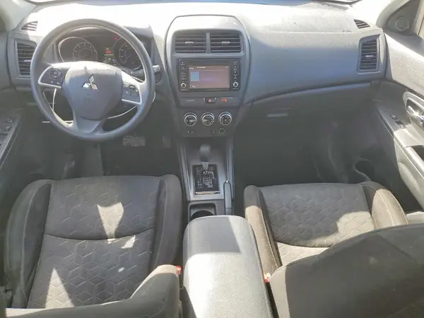 JA4AP3AU9LU003649 2020 MITSUBISHI OUTLANDER - Image 8