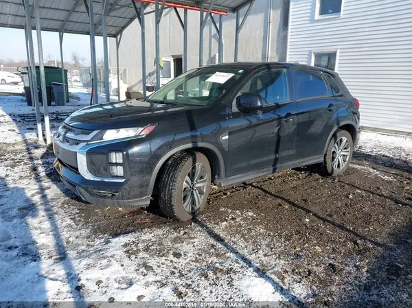 JA4AP3AU9LU006745 2020 MITSUBISHI OUTLANDER - Image 2