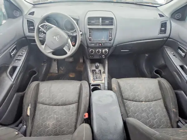 JA4AP3AU9LU007846 2020 MITSUBISHI OUTLANDER - Image 8
