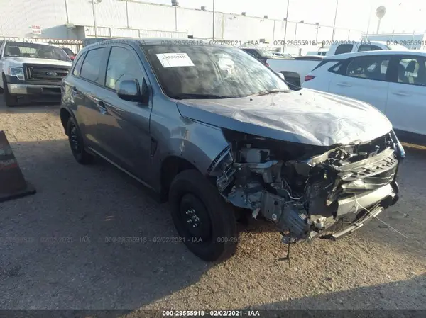 JA4AP3AU9LU011105 2020 MITSUBISHI OUTLANDER