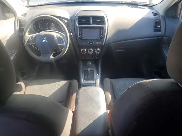 JA4AP3AU9LU019222 2020 MITSUBISHI OUTLANDER - Image 8