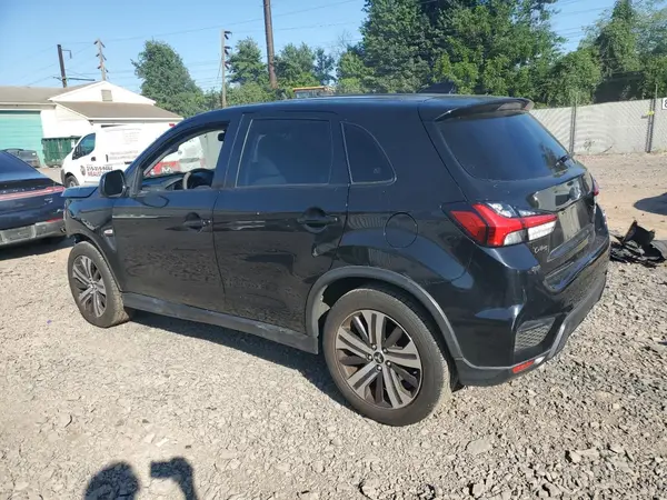 JA4AP3AU9LU019267 2020 MITSUBISHI OUTLANDER - Image 2