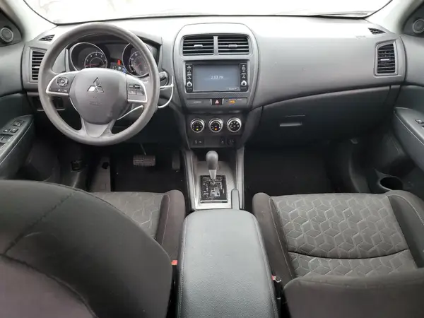 JA4AP3AU9LU026204 2020 MITSUBISHI OUTLANDER - Image 8
