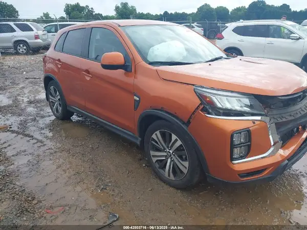 JA4AP3AU9LU028969 2020 MITSUBISHI OUTLANDER - Image 1
