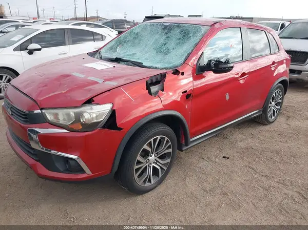 JA4AP3AUXGZ022770 2016 MITSUBISHI OUTLANDER - Image 2
