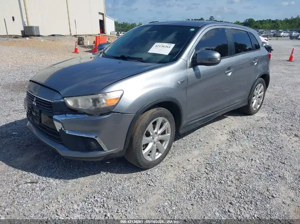 JA4AP3AUXGZ023014 2016 MITSUBISHI OUTLANDER - Image 2