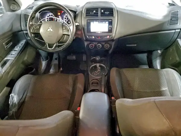 JA4AP3AUXGZ025121 2016 MITSUBISHI OUTLANDER - Image 8