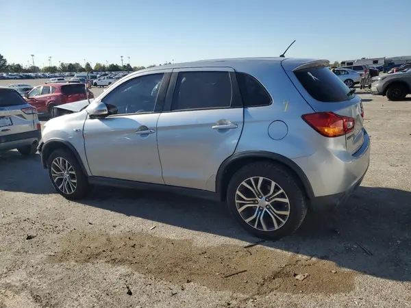 JA4AP3AUXGZ041304 2016 MITSUBISHI OUTLANDER - Image 2