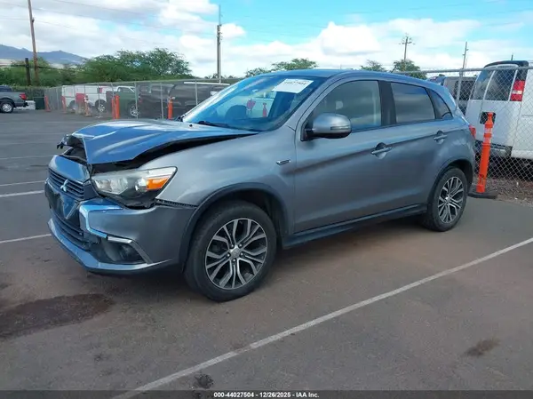JA4AP3AUXGZ053842 2016 MITSUBISHI OUTLANDER - Image 2