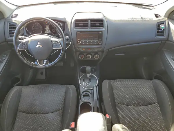 JA4AP3AUXGZ060242 2016 MITSUBISHI OUTLANDER - Image 8