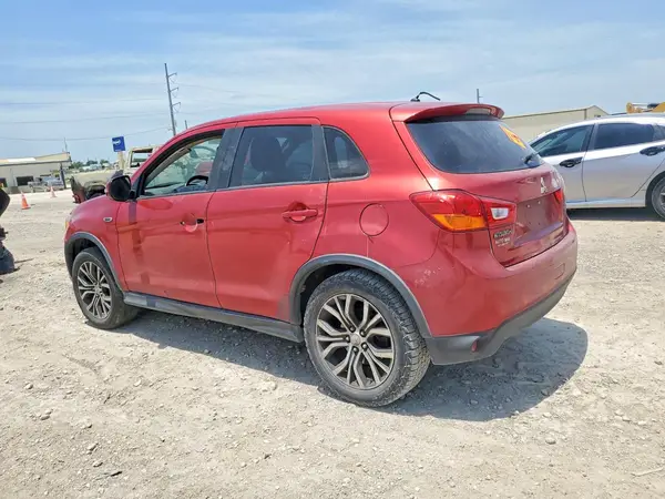 JA4AP3AUXGZ064226 2016 MITSUBISHI OUTLANDER - Image 2