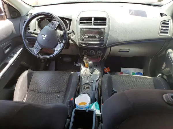 JA4AP3AUXGZ064226 2016 MITSUBISHI OUTLANDER - Image 8