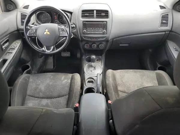 JA4AP3AUXGZ064856 2016 MITSUBISHI OUTLANDER - Image 8