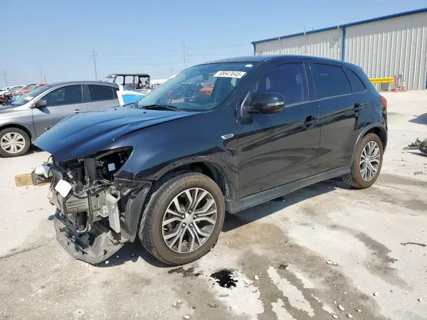 JA4AP3AUXHZ003038 2017 MITSUBISHI OUTLANDER - Image 1