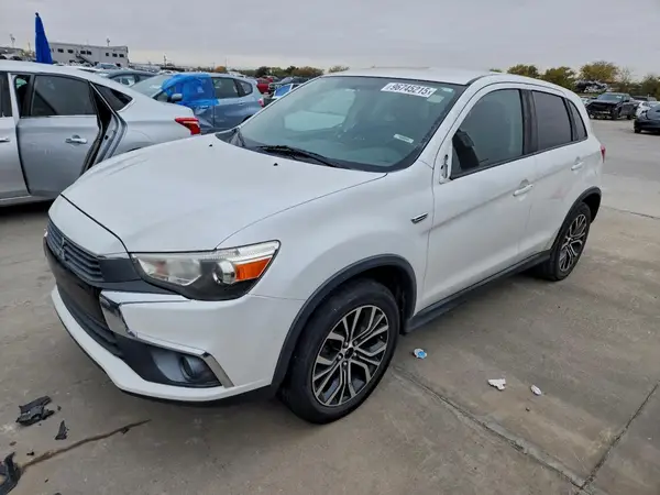 JA4AP3AUXHZ007820 2017 MITSUBISHI OUTLANDER - Image 1
