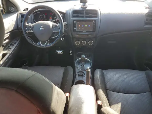 JA4AP3AUXHZ032619 2017 MITSUBISHI OUTLANDER - Image 8
