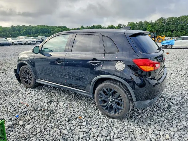 JA4AP3AUXHZ041675 2017 MITSUBISHI OUTLANDER - Image 2