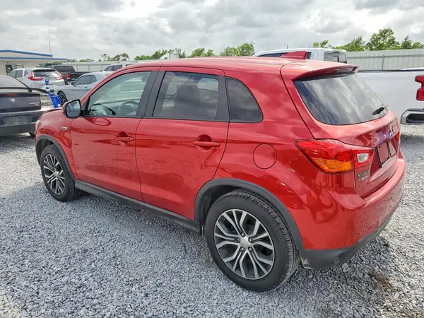 JA4AP3AUXHZ042552 2017 MITSUBISHI OUTLANDER - Image 2
