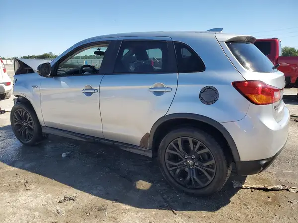JA4AP3AUXHZ044303 2017 MITSUBISHI OUTLANDER - Image 2