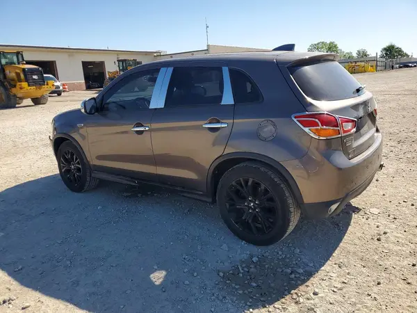 JA4AP3AUXHZ049405 2017 MITSUBISHI OUTLANDER - Image 2
