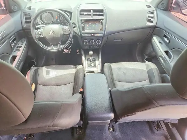 JA4AP3AUXJU010381 2018 MITSUBISHI OUTLANDER - Image 8