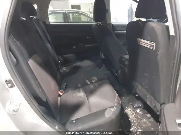 JA4AP3AUXJU022305 2018 MITSUBISHI OUTLANDER - Image 8