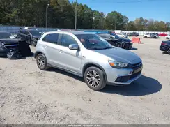 JA4AP3AUXJZ011601 2018 MITSUBISHI OUTLANDER