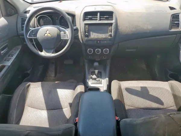 JA4AP3AUXKU002167 2019 MITSUBISHI OUTLANDER - Image 8