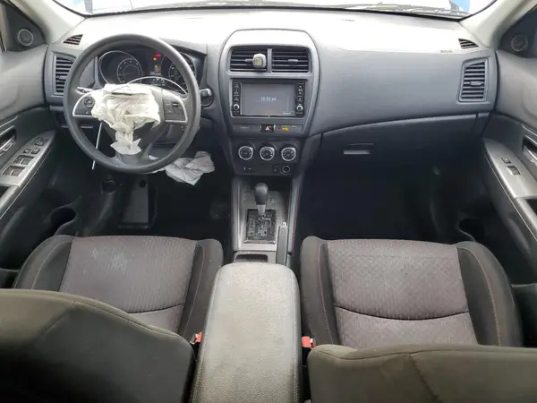 JA4AP3AUXKU004212 2019 MITSUBISHI OUTLANDER - Image 8