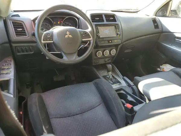 JA4AP3AUXKU005053 2019 MITSUBISHI OUTLANDER - Image 8
