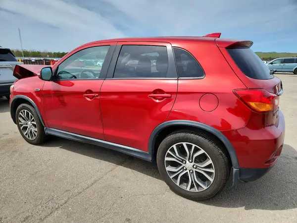 JA4AP3AUXKU008373 2019 MITSUBISHI OUTLANDER - Image 2