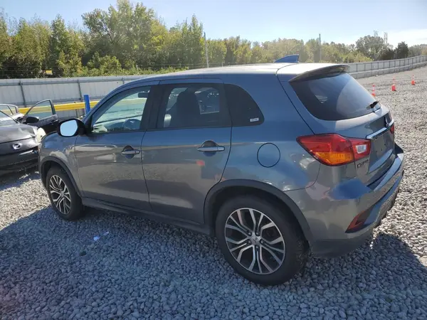 JA4AP3AUXKU016800 2019 MITSUBISHI OUTLANDER - Image 2
