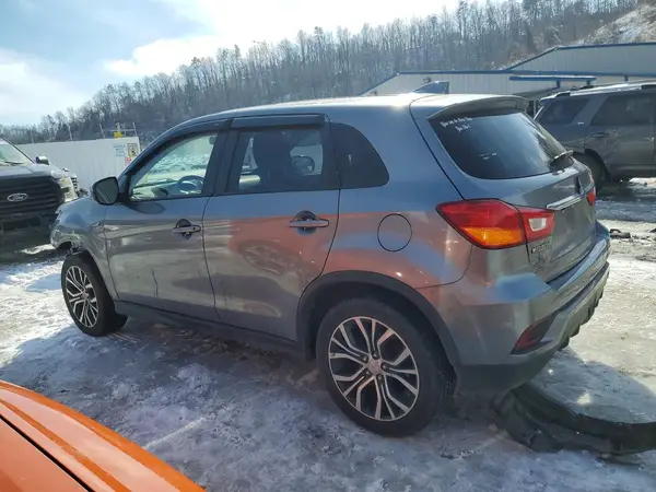JA4AP3AUXKU023200 2019 MITSUBISHI OUTLANDER - Image 2