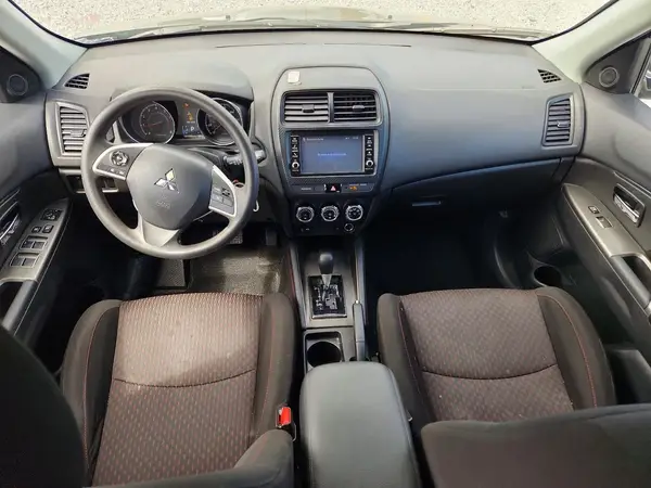 JA4AP3AUXKU028283 2019 MITSUBISHI OUTLANDER - Image 8