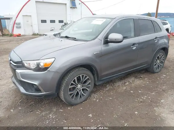 JA4AP3AUXKU032365 2019 MITSUBISHI OUTLANDER - Image 2