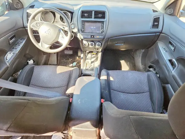 JA4AP3AUXKU035511 2019 MITSUBISHI OUTLANDER - Image 8