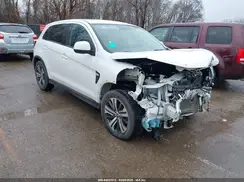 JA4AP3AUXLU001618 2020 MITSUBISHI OUTLANDER