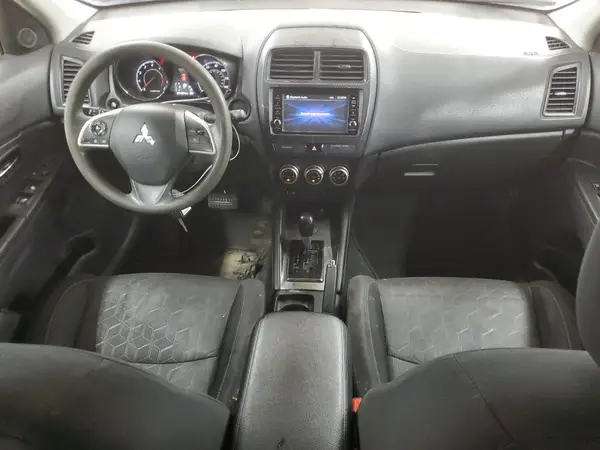 JA4AP3AUXLU009377 2020 MITSUBISHI OUTLANDER - Image 8