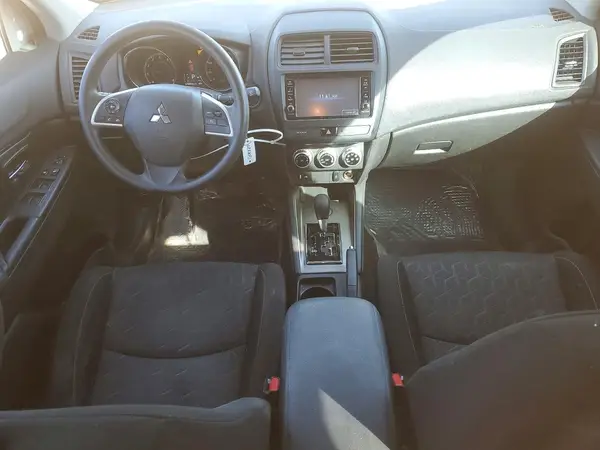 JA4AP3AUXLU012778 2020 MITSUBISHI OUTLANDER - Image 8