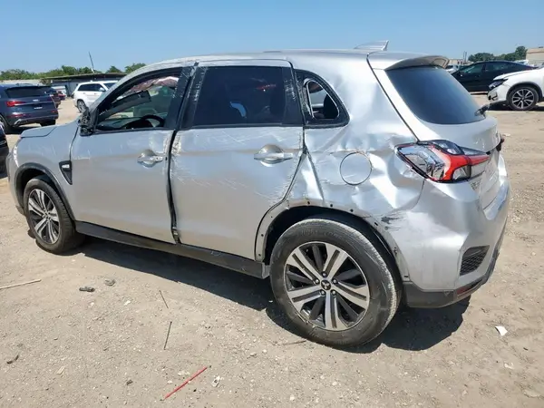 JA4AP3AUXLU015793 2020 MITSUBISHI OUTLANDER - Image 2