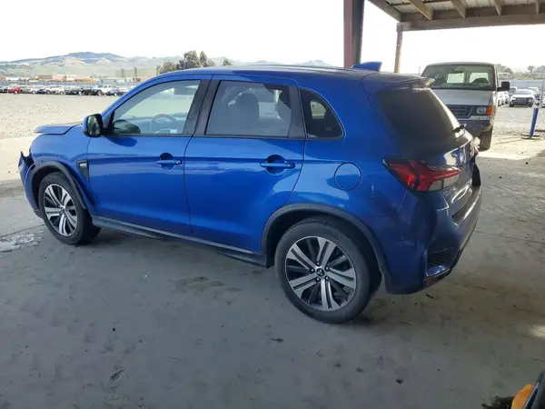 JA4AP3AUXLU017429 2020 MITSUBISHI OUTLANDER - Image 2