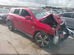 JA4AP3AUXLU027670 2020 MITSUBISHI OUTLANDER