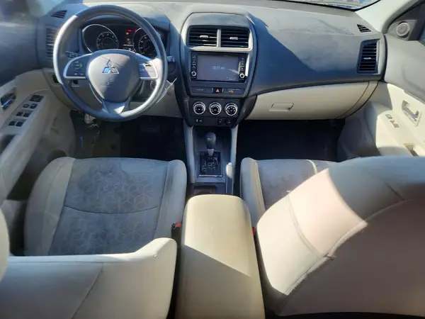 JA4AP3AUXLU030505 2020 MITSUBISHI OUTLANDER - Image 8