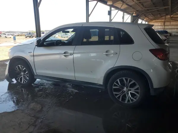 JA4AP3AW0GZ044150 2016 MITSUBISHI OUTLANDER - Image 2