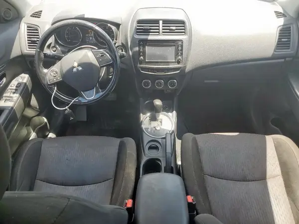 JA4AP3AW0GZ051261 2016 MITSUBISHI OUTLANDER - Image 8