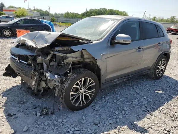 JA4AP3AW0JU025022 2018 MITSUBISHI OUTLANDER - Image 1